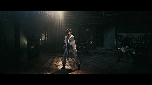 宮野真守 10月12日発売のシングル The Birth ミュージックビデオが公開 拘束衣をイメージした衣装にも注目 Anime Recorder